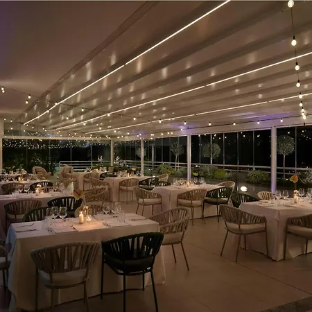 Courtyard By Marriott Rome Central Park