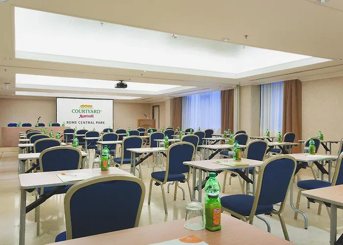 Hotel Courtyard By Marriott Park 4*