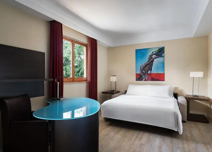 Otel Courtyard By Marriott Park Roma