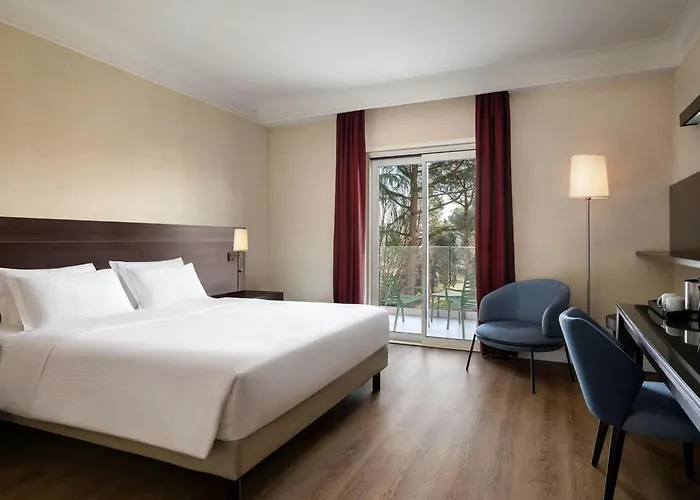 Hotel Courtyard By Marriott Park 4*
