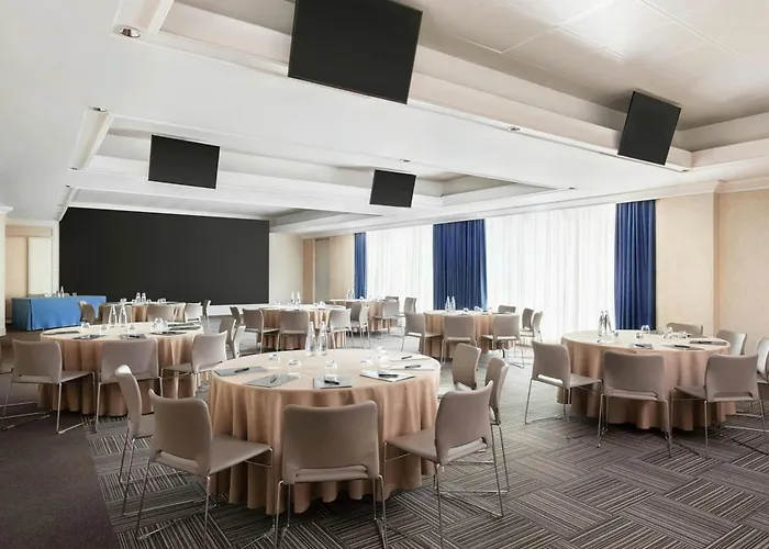 Courtyard By Marriott Park 4* Roma