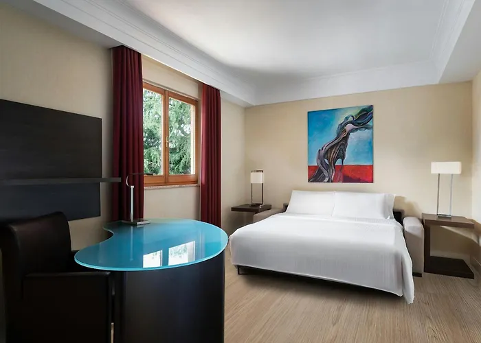 Otel Courtyard By Marriott Park 4*