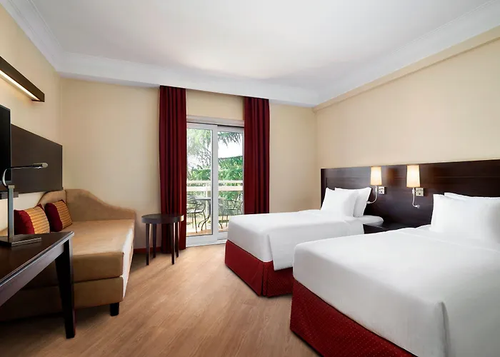 Hotel Courtyard By Marriott Park 4*