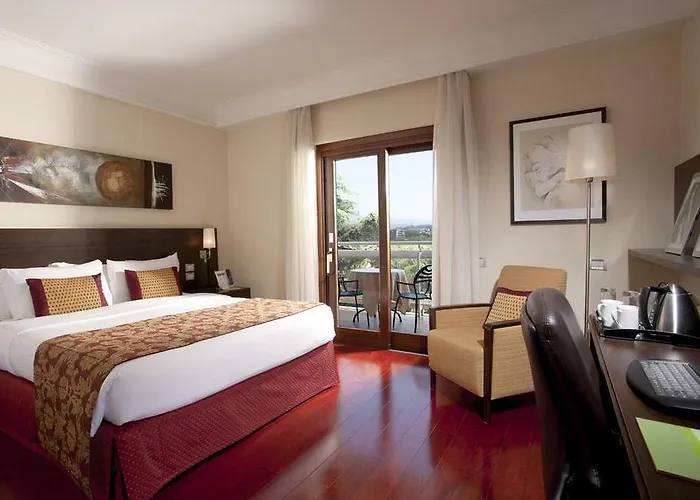Hotel Courtyard By Marriott Park Rome