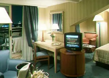 Hotel Courtyard By Marriott Park 4*
