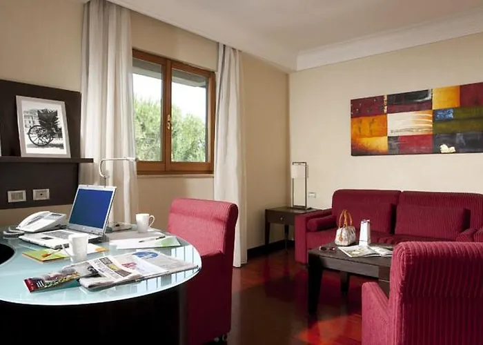 Courtyard By Marriott Park 4* Rome