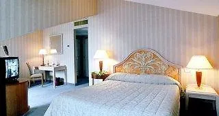 Hotel Courtyard By Marriott Park Rom
