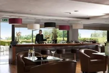 Courtyard By Marriott Park Otel 4*
